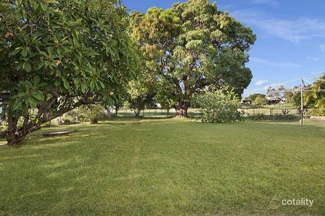 Property photo of 37 Purves Street Mysterton QLD 4812