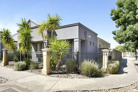 Property photo of 1 Sugarloaf Lane Mawson Lakes SA 5095