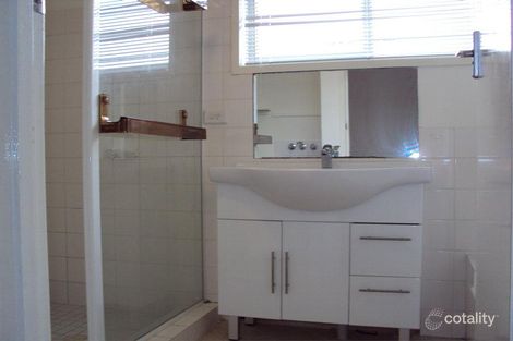 Property photo of 2/6 Imperial Parade Labrador QLD 4215