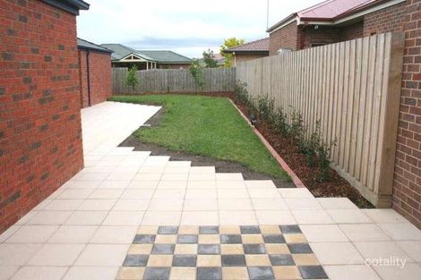 Property photo of 43 Sanctuary Way Beaconsfield VIC 3807