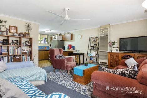 Property photo of 4/15 Lucerne Avenue Mornington VIC 3931