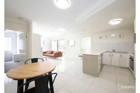Property photo of 4/188 Gladstone Road Highgate Hill QLD 4101
