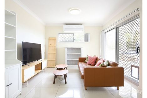 Property photo of 4/188 Gladstone Road Highgate Hill QLD 4101