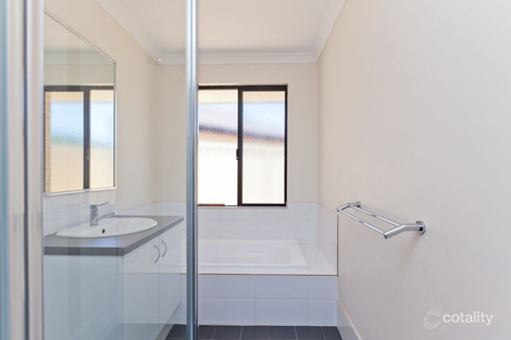 Property photo of 4/24 Tait Street Armadale WA 6112
