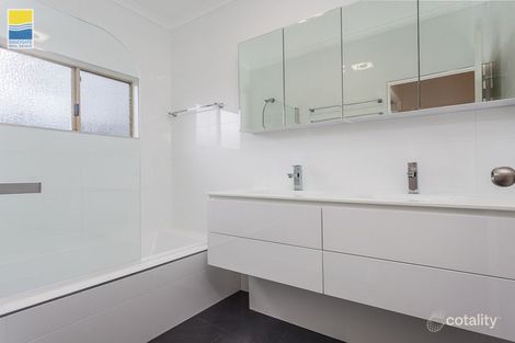 Property photo of 26 Murray Street Sandgate QLD 4017