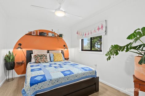 Property photo of 28 Trevor Avenue Lake Heights NSW 2502