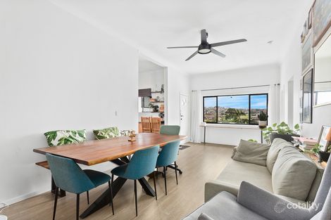 Property photo of 28 Trevor Avenue Lake Heights NSW 2502