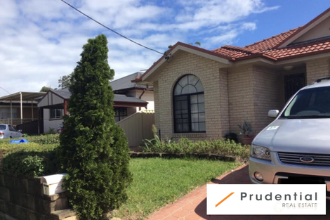 Property photo of 1 Myee Road Macquarie Fields NSW 2564