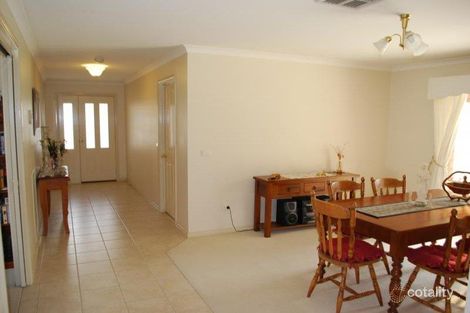 Property photo of 5 Hindmarsh Court Kialla VIC 3631