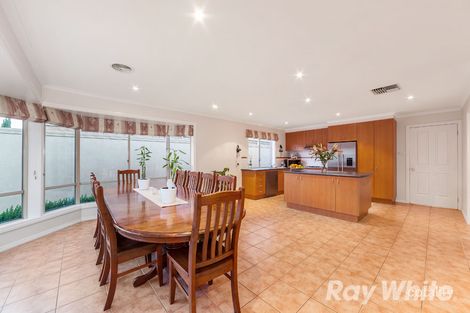 Property photo of 6 Chubut Way Roxburgh Park VIC 3064