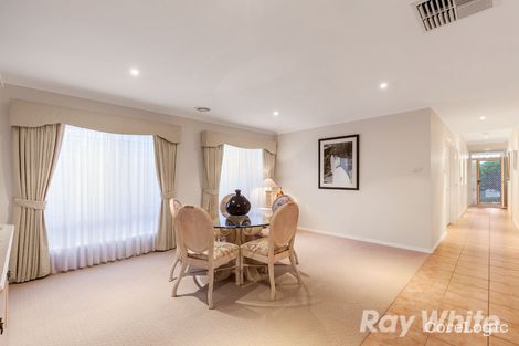 Property photo of 6 Chubut Way Roxburgh Park VIC 3064