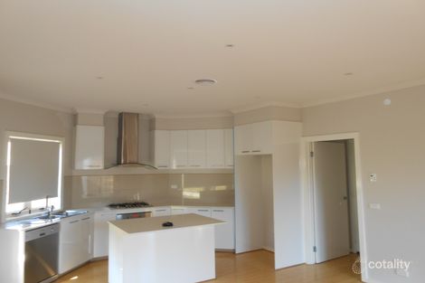 Property photo of 1/5 Eden Court Noble Park VIC 3174
