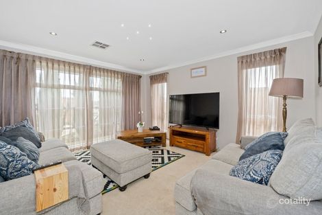 Property photo of 2 Hillhouse Way Piara Waters WA 6112