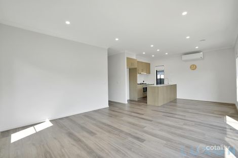 Property photo of 10 Goodison Grove Mount Cottrell VIC 3024