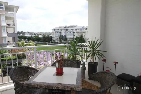 Property photo of 307/2-4 Rosewater Circuit Breakfast Point NSW 2137