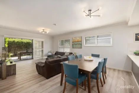 Property photo of 4/23 Angophora Circuit Warriewood NSW 2102