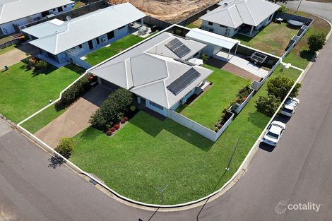 1 Holbourne St, Bushland Beach, QLD 4818