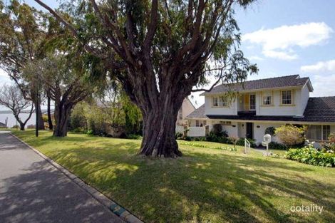 Property photo of 9 Fraser Road Applecross WA 6153