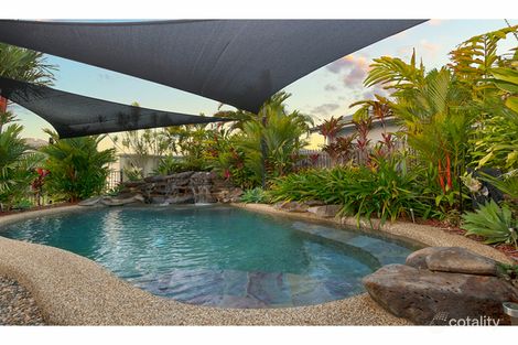 Property photo of 17 Calliandra Court Mount Louisa QLD 4814