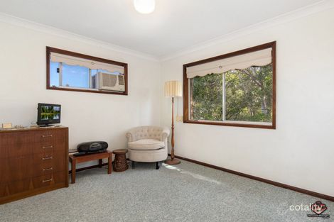 Property photo of 4 Leura Place Helensvale QLD 4212