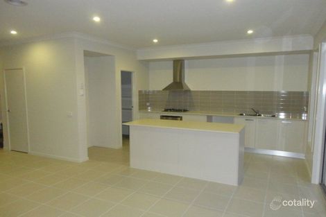 Property photo of 4 Broadbeach Circuit Point Cook VIC 3030