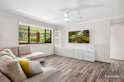 Property photo of 19 Yaggera Place Bellbowrie QLD 4070