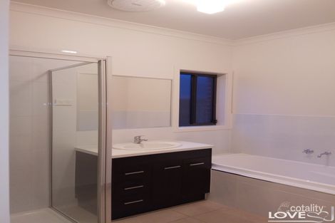 Property photo of 6 Sargood Drive South Morang VIC 3752