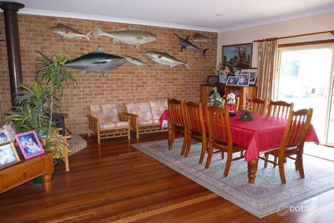 Property photo of 4 Seawinds Parade Narrawallee NSW 2539