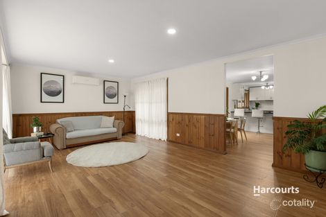 Property photo of 16 Cyprus Place Pakenham VIC 3810