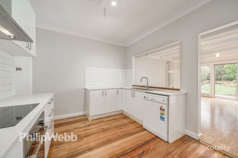 Property photo of 17 Henry Street Ringwood VIC 3134