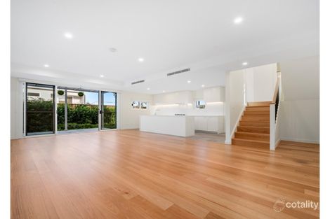 Property photo of 23 Chloe Circuit Norwest NSW 2153