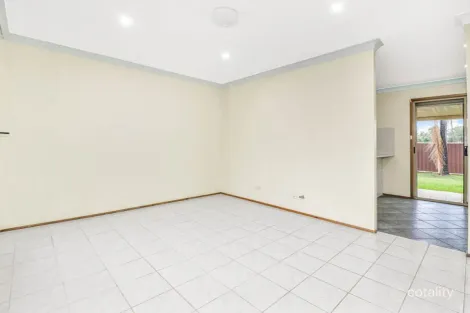Property photo of 127 Colebee Crescent Hassall Grove NSW 2761