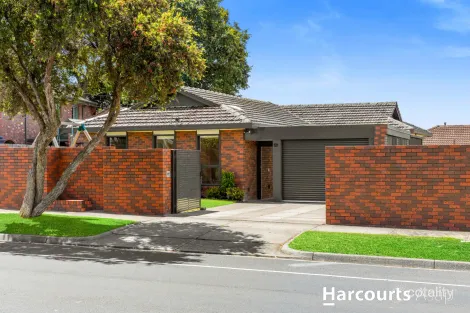 121 Mcfees Rd, Dandenong North, VIC 3175