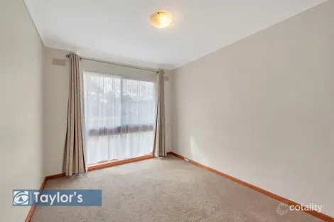 Property photo of 33 Buckingham Drive Salisbury East SA 5109