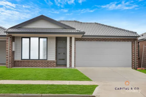 5 Cabbage St, Mickleham, VIC 3064