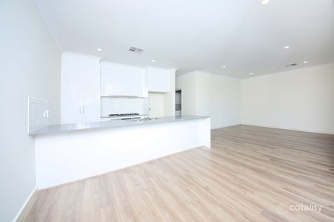 2/4a Howard St, Flinders Park, SA 5025