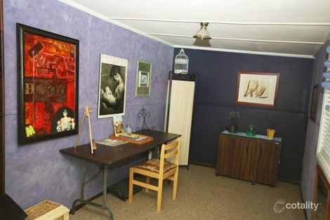 Property photo of 16 Graham Avenue Gumly Gumly NSW 2652