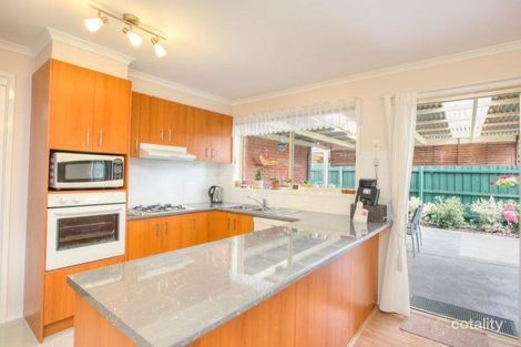 Property photo of 82 Central Parkway Cranbourne West VIC 3977