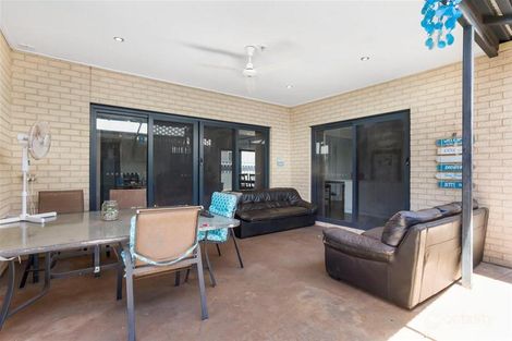 Property photo of 27 Balyarra Parkway Baynton WA 6714