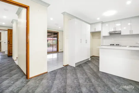 Property photo of 127 Colebee Crescent Hassall Grove NSW 2761