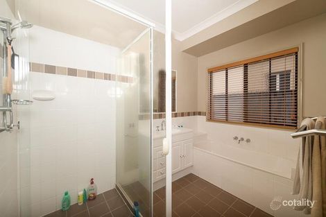 Property photo of 35 Palma Crescent Varsity Lakes QLD 4227