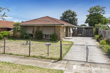Property photo of 2 Kevin Court Melton South VIC 3338