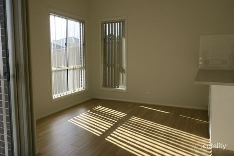 Property photo of 12 Nicholson Parade Spring Farm NSW 2570