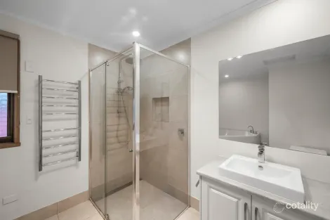 Property photo of 51 Hillview Road Euroa VIC 3666