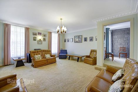 Property photo of 5 Thornhill Road Highton VIC 3216