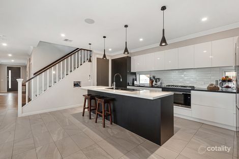 Property photo of 14 Pavonia Avenue Wallan VIC 3756