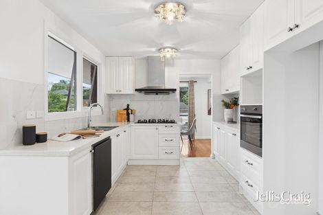 Property photo of 8 Cassinia Road Templestowe Lower VIC 3107