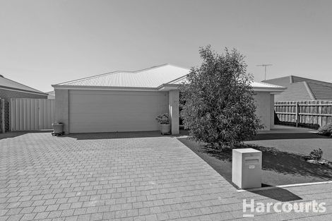 Property photo of 10 Tectona Way Halls Head WA 6210