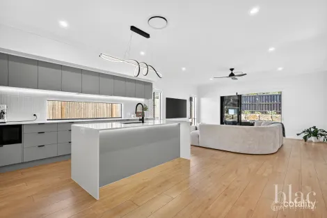 Property photo of 54 Eagle Circuit Burpengary East QLD 4505