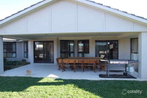 Property photo of 4 Hibiscus Way Calala NSW 2340